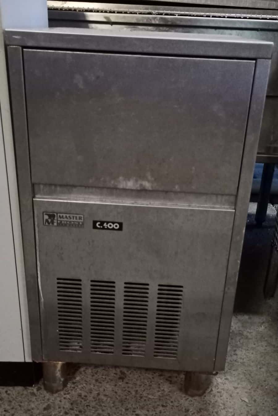 Second Hand "Master Frost" Ice making machine krimco
